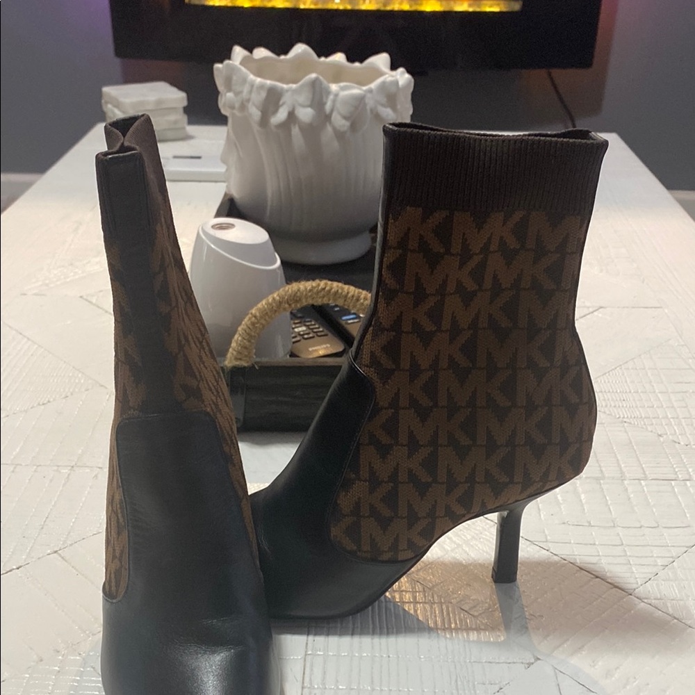 Mk sock booties